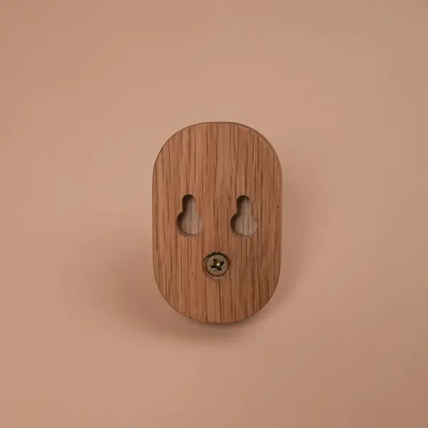 Крючок Woodson К8, дуб 